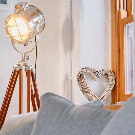 Finest Retreats - Scallop Cottage Porthleven Ngoại thất bức ảnh